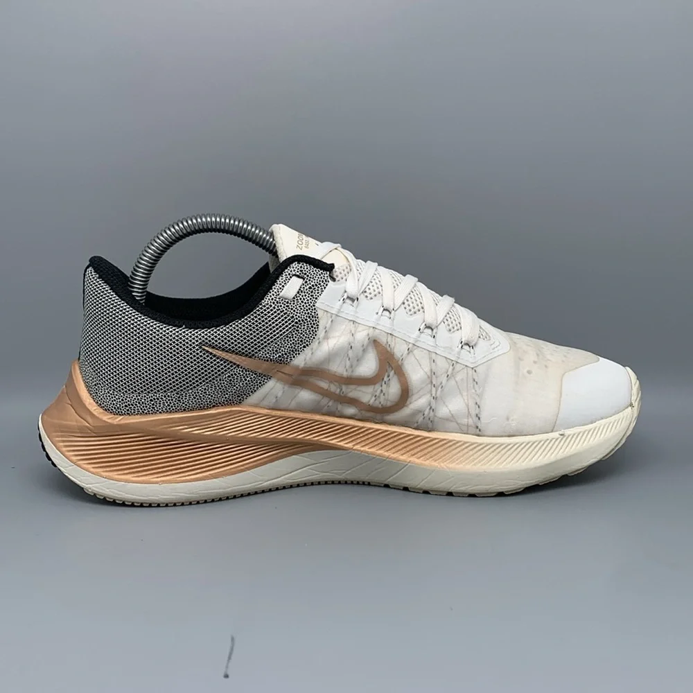 Nike Winflo 8 PRM‎ Sail White Copper Running Shoes DA3056-101 Women's Sz 9.5